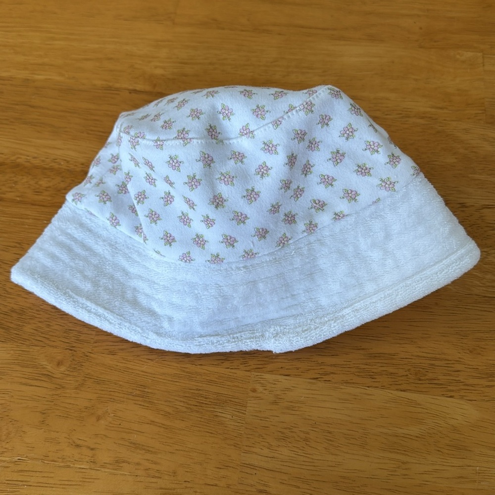 Vintage White Floral Infant Sun Hat Girl Size Medium